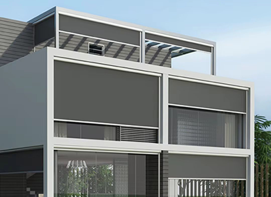 Automatic-Weather-Proof-Zip-Screen-Closure-System-UAE